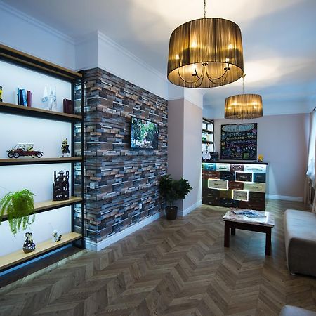 Akbulak Hotel Astana Ngoại thất bức ảnh