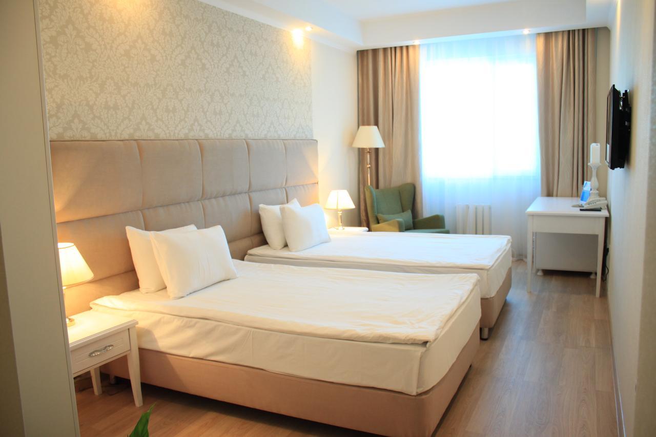 Akbulak Hotel Astana Ngoại thất bức ảnh