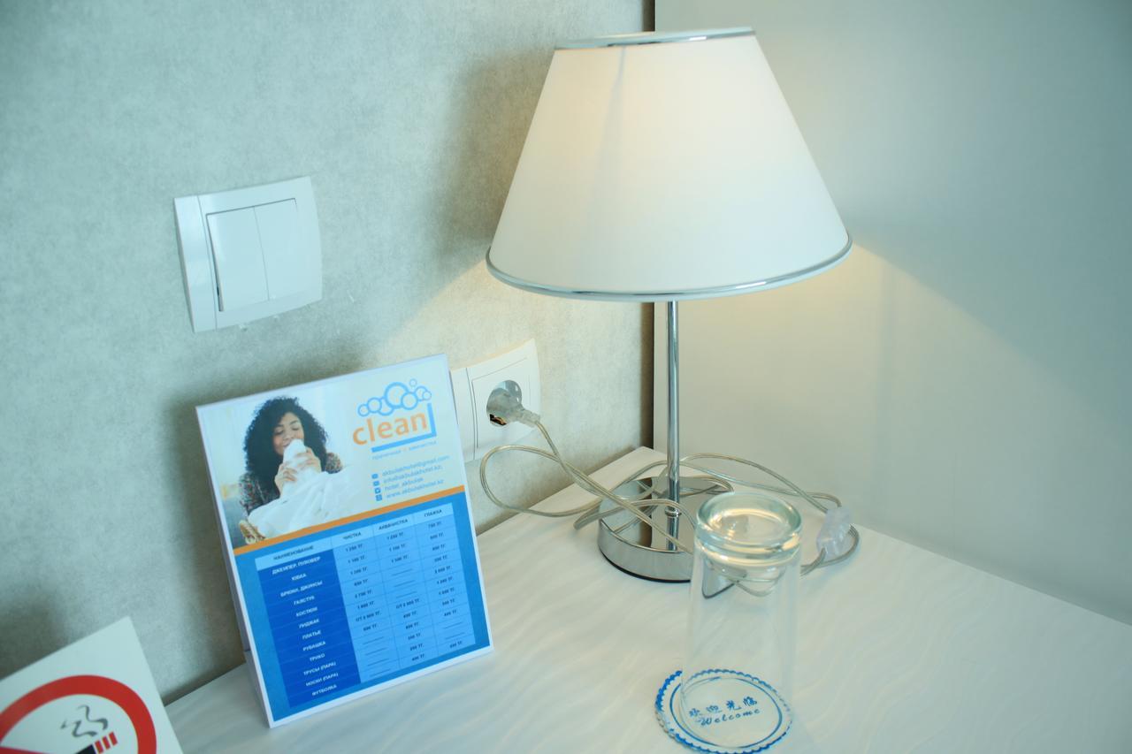 Akbulak Hotel Astana Ngoại thất bức ảnh